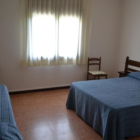 Hostal L'Esplai Viladamat Ngoại thất bức ảnh