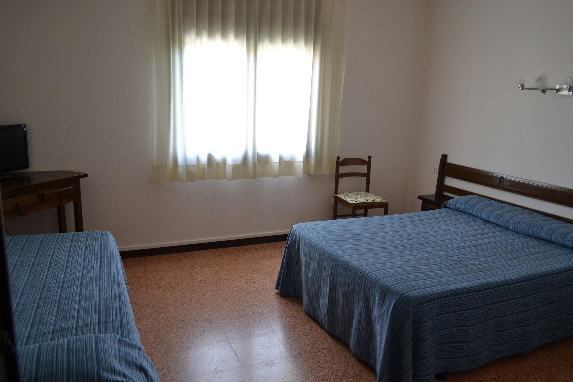 Hostal L'Esplai Viladamat Ngoại thất bức ảnh